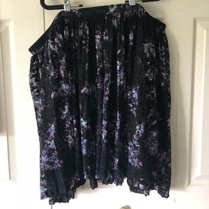 Lace Pattern Skirt